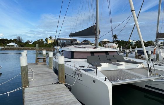 Fountaine Pajot Aura 51
