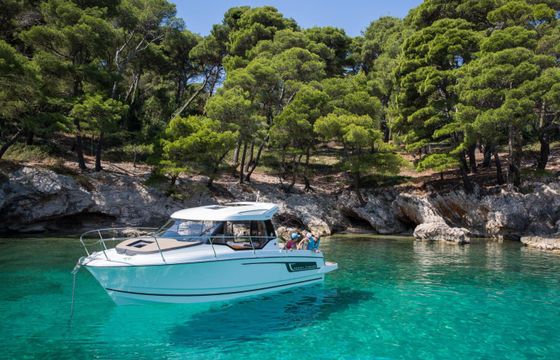 Jeanneau Merry Fisher 795