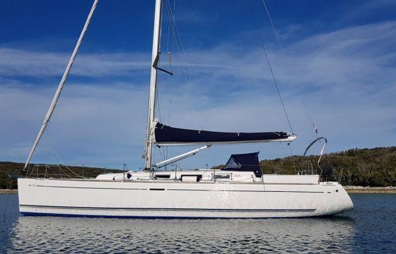 Dufour 44 Performance