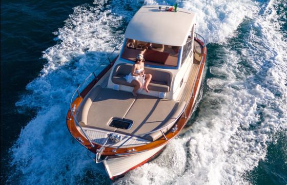 Fratelli Aprea Sorrento 7,50 Semi Cabinato