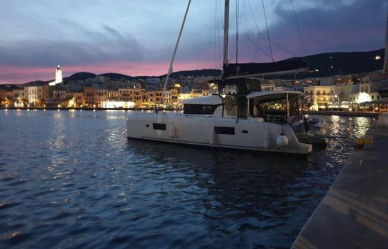 Lagoon 42
