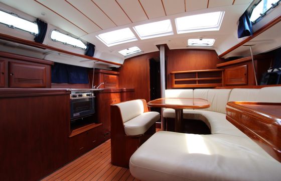 Bénéteau Oceanis 423