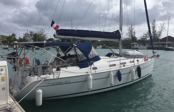 Bénéteau Cyclades 39.3