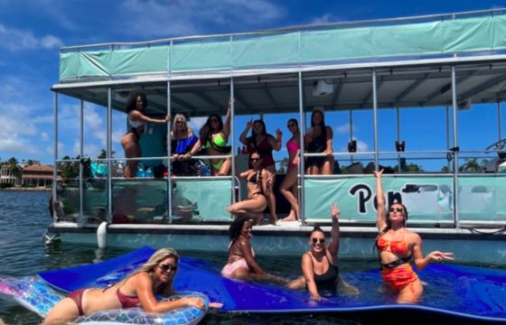 Pontoon 31