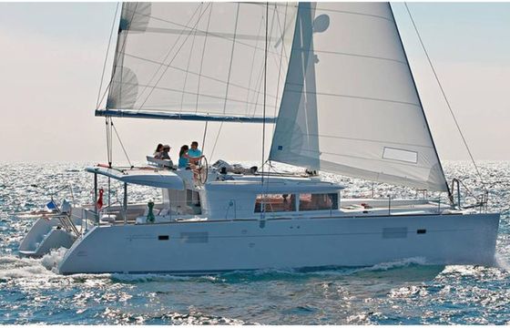 Lagoon 450