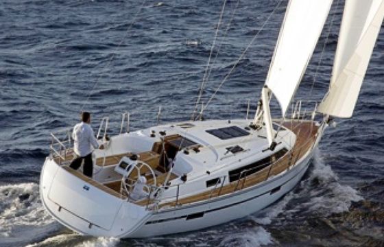 Bavaria Cruiser 37