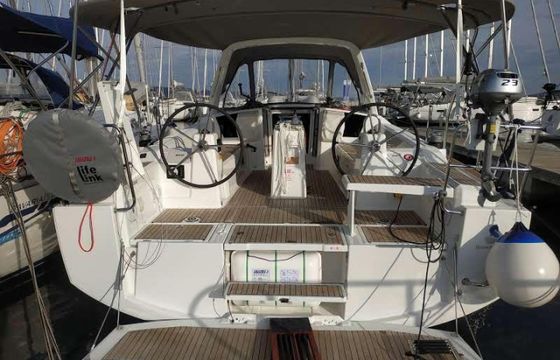Bénéteau Oceanis 38.1