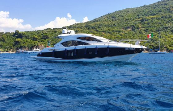 Sunseeker Predator 52