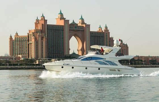 AZIMUT EVER 50 FEET
