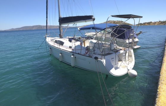 Bénéteau Oceanis 43