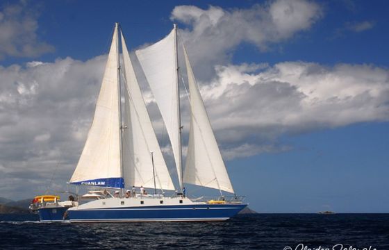 Muirhead Trimaran CUAN LAW