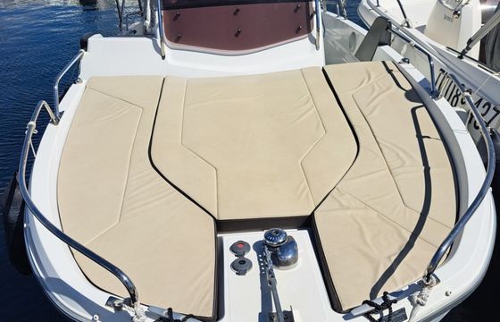Bénéteau Flyer 6 SUNdeck