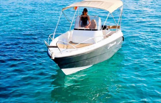 Polyester Yacht Marion 540