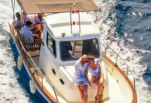 Saronic Boats Saronic 830