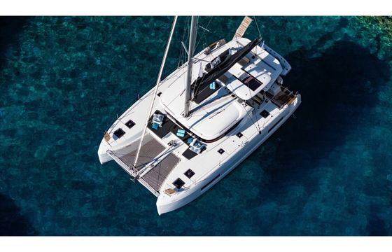 Lagoon 43