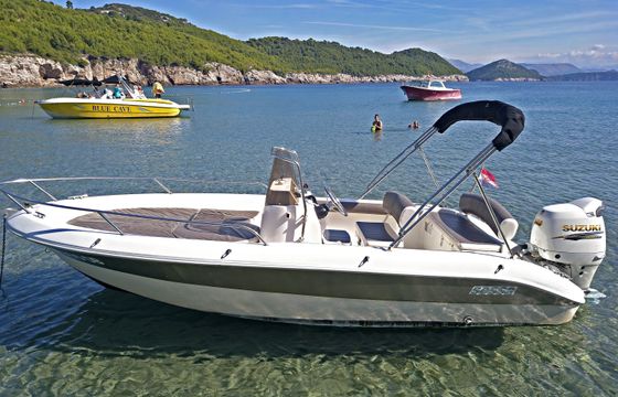 Sessa Marine Key Largo 19
