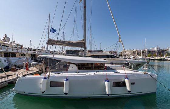 Lagoon 42