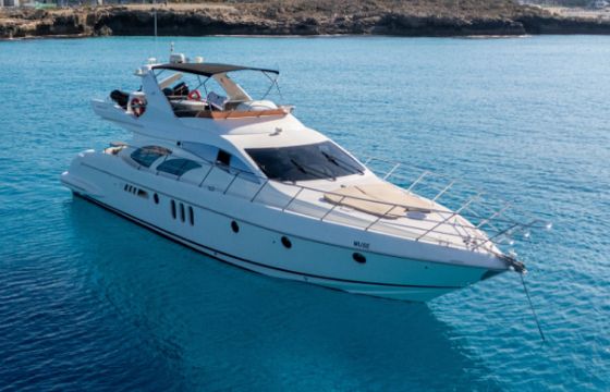Azimut 62