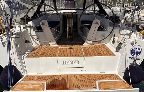 Hanse 445