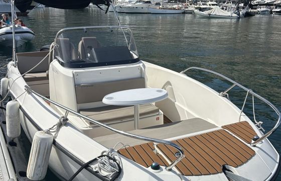 Quicksilver Activ 605 Open
