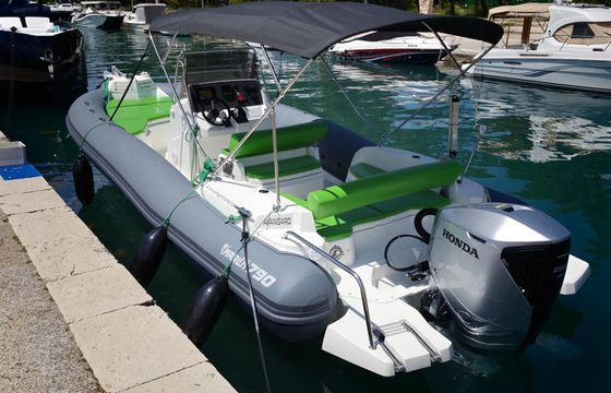 Marlin Boat 790 Pro Dynamic