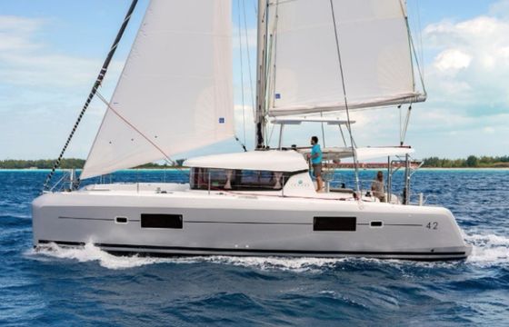 Lagoon 42