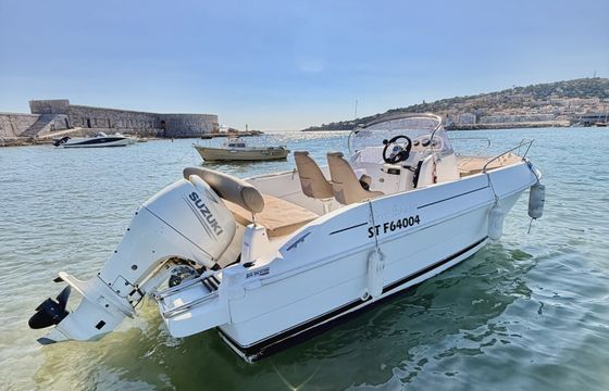 B2 Marine Cap ferret 572 open