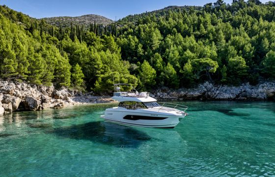 Jeanneau Prestige 420 Fly