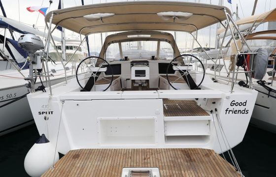 Dufour 430 Grand Large