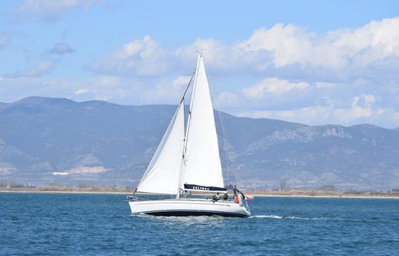 Bavaria 44