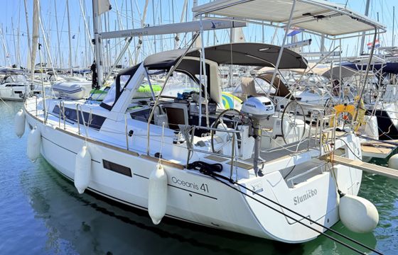 Bénéteau Oceanis 41