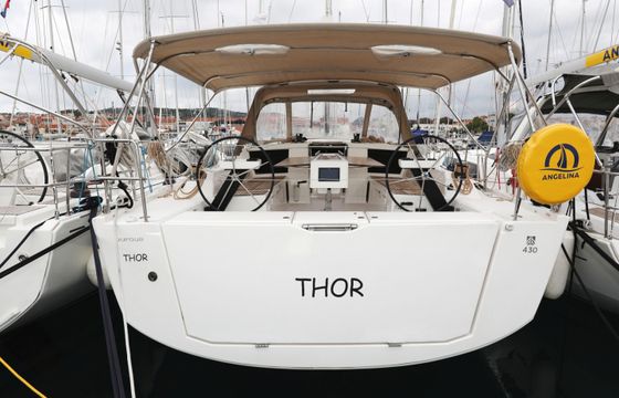 Dufour 430 Grand Large