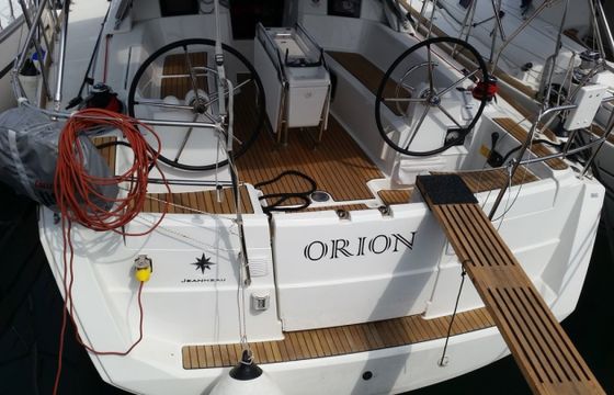 Jeanneau Sun Odyssey 379