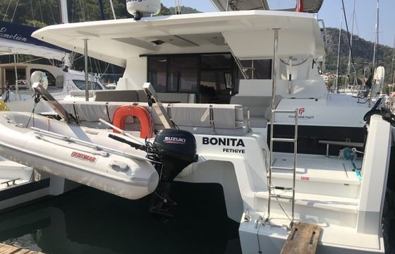 Fountaine Pajot Astrea 42
