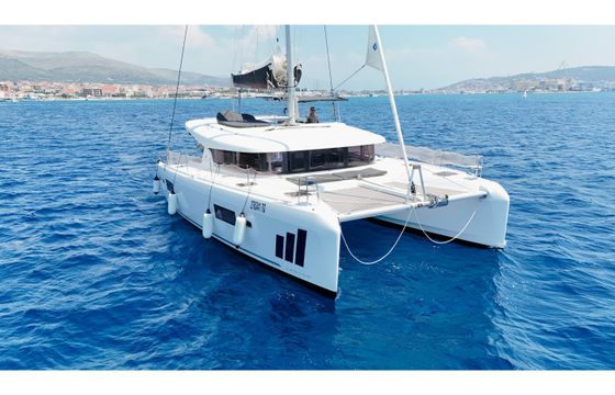 Lagoon 42