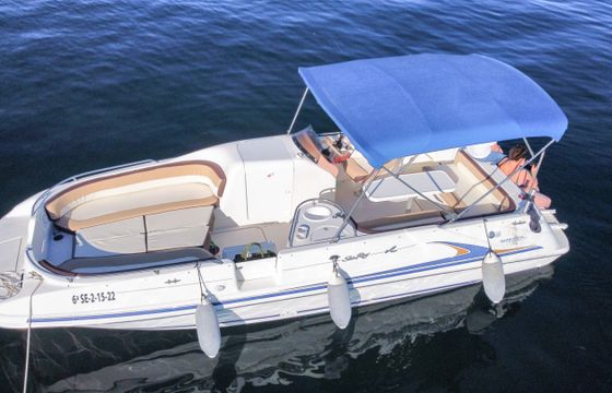 Sea Ray 240 Sundeck