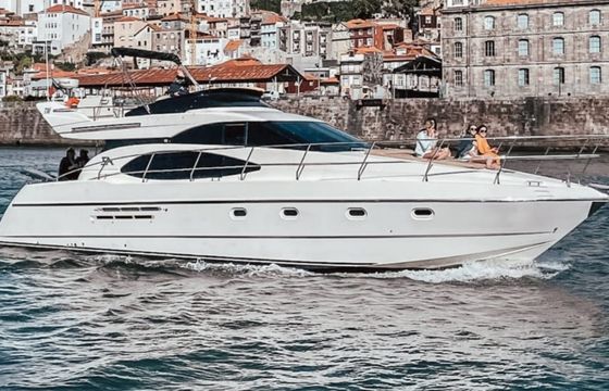 Azimut 50 Fly