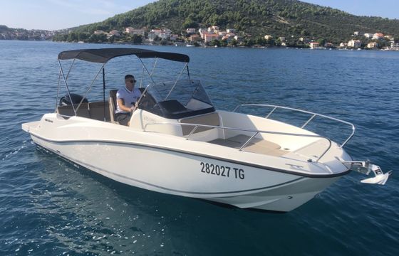 Quicksilver 675 Activ Open