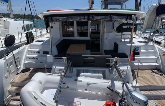 Lagoon 40