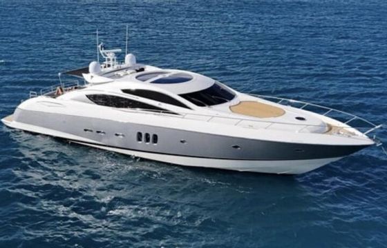 Sunseeker Predator 82