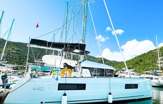 Lagoon 40
