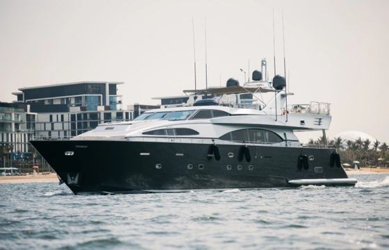 Azimut 100