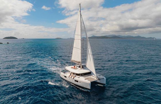 Lagoon 42