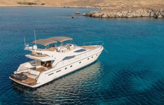 Ferretti 62