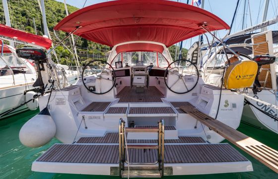Bénéteau Oceanis 48