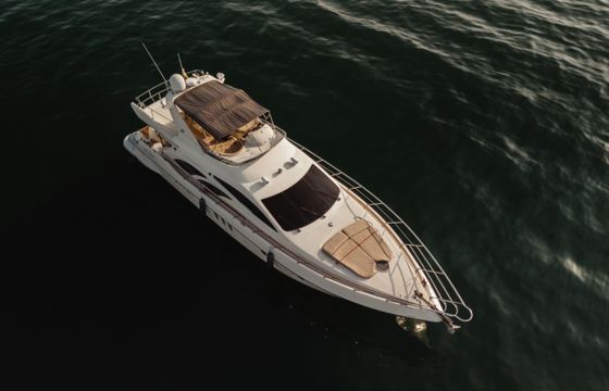 Azimut 62