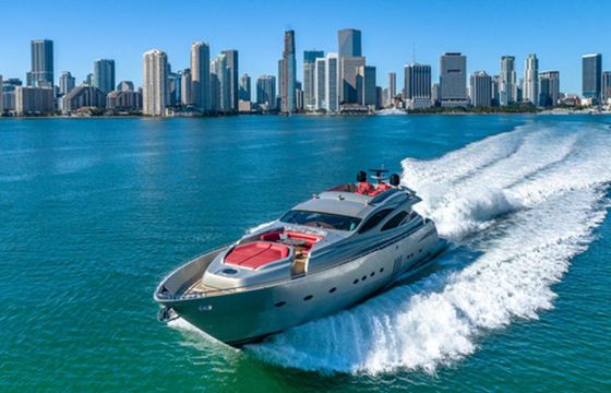 Pershing 90