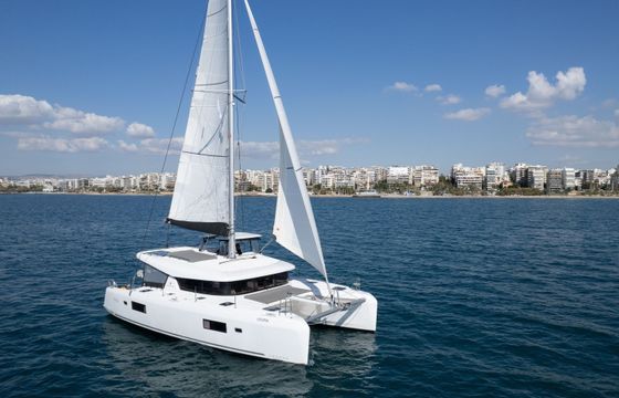 Lagoon 42