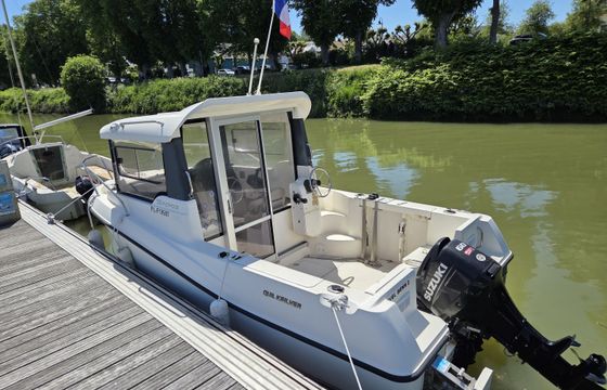 Quicksilver Captur 555 Pilothouse