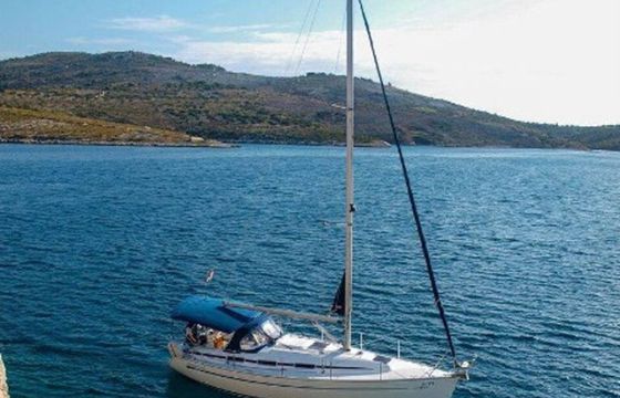 Bavaria 32